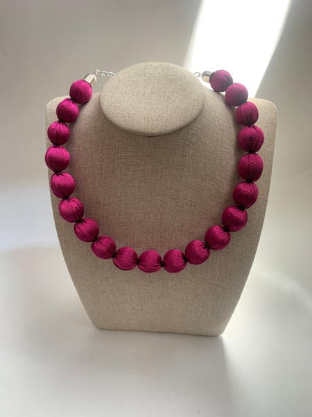 Collar liso rosa mexicano