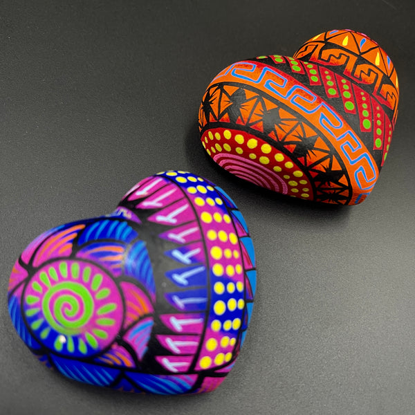 Imán de corazón alebrije.